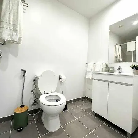 Pena - A By Mth 푼샬